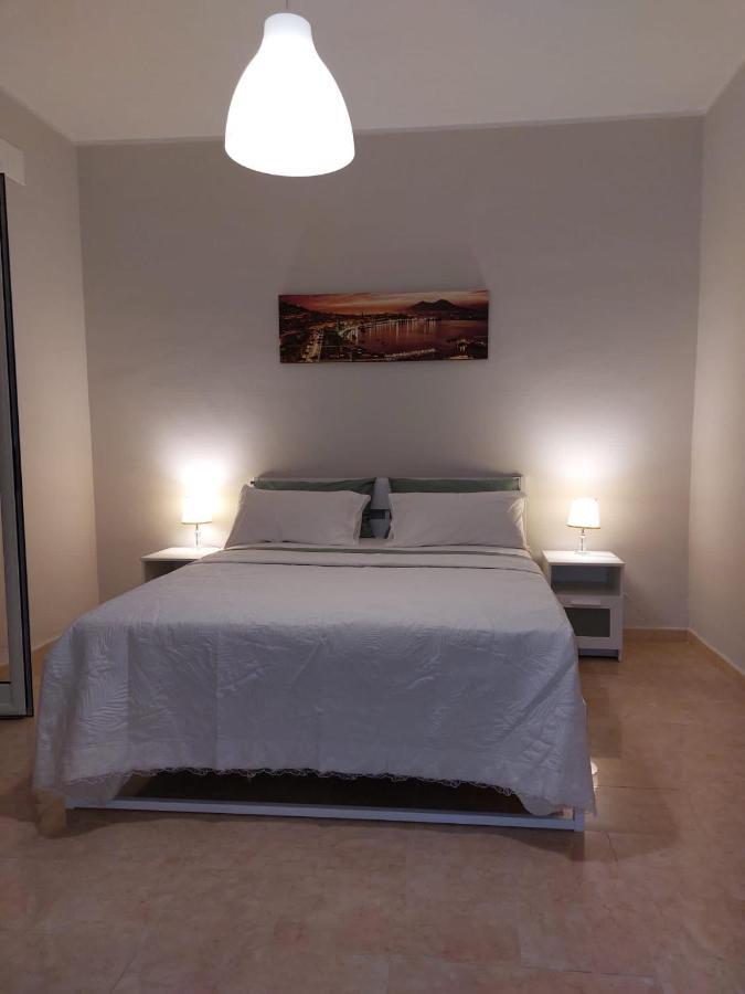 Esther Guest House Castel Volturno Extérieur photo