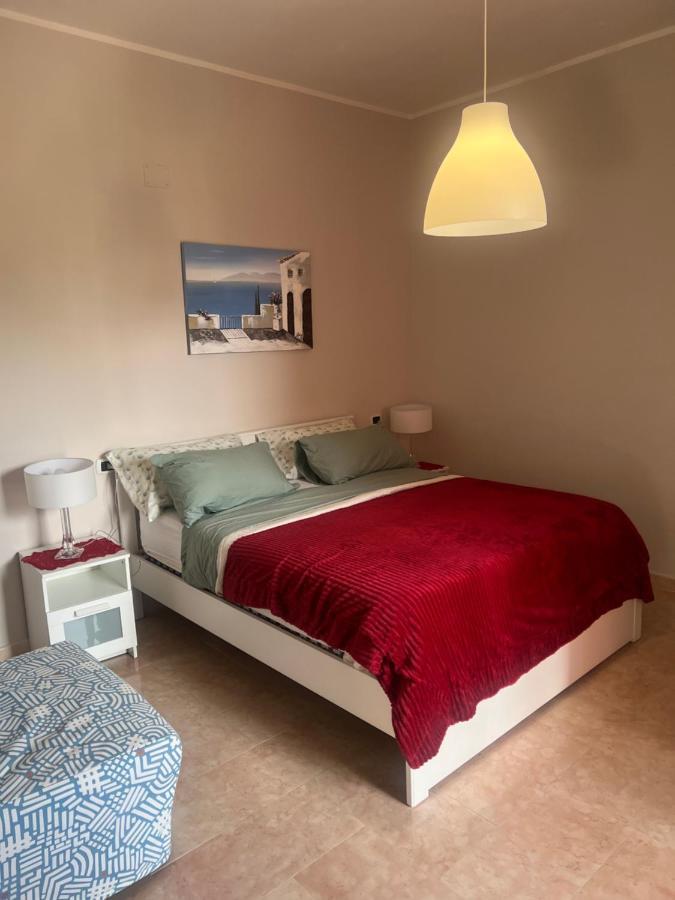 Esther Guest House Castel Volturno Extérieur photo